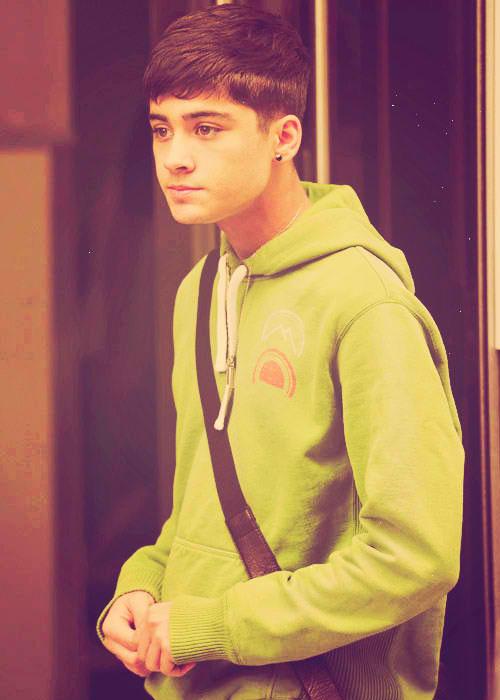 BINCHANLOVER's tweet image. GUYS RT PLEASE

BECAUSE EVERYONE DESERVES FETUS ME ON THEIR TIMELINE

#WeAreAllZayn
#WeAreAllZaynFollowParty