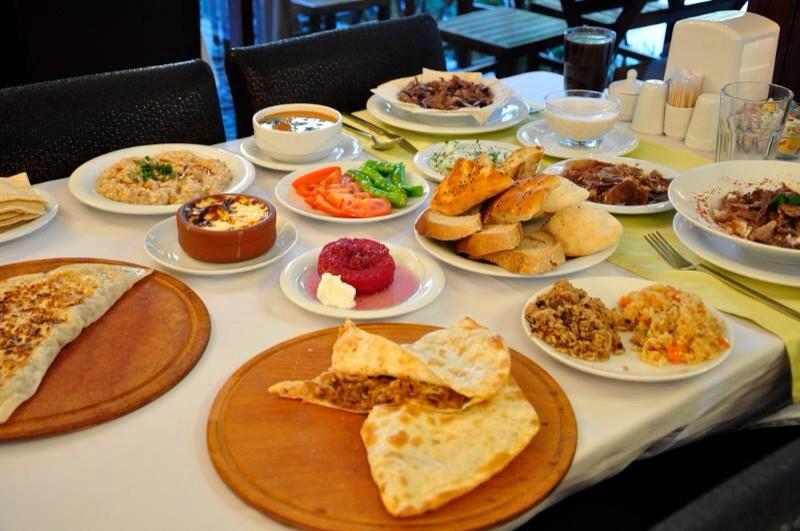abdulkadirrest's tweet photo. Herkese mutlu pazarlar. Yöresel Kastamonu lezzetlerinden oluşan masanız hazır. Sizleri bekliyoruz :) http://t.co/UJMyYdXcbx