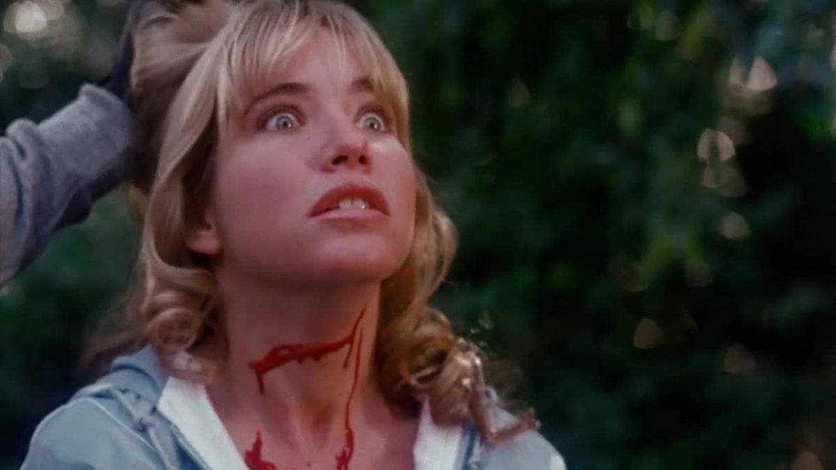 FinalBobby's tweet photo. 1. Paula: switchblade throat slash #GraduationDay1981 #SlashMath #SturdyCans #EarSweat #KnifeSquirt http://t.co/e9uTneTLHG