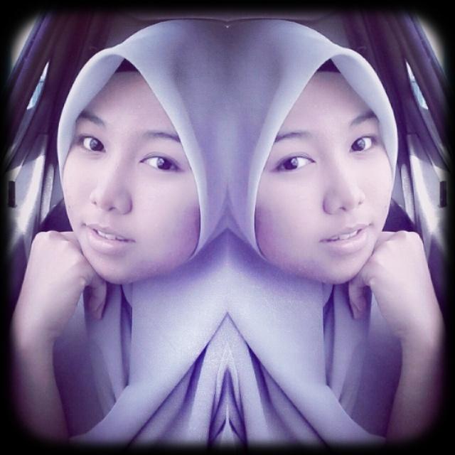 Normaisarah2's tweet photo. Simple about me :) http://t.co/YF7i27D6bU