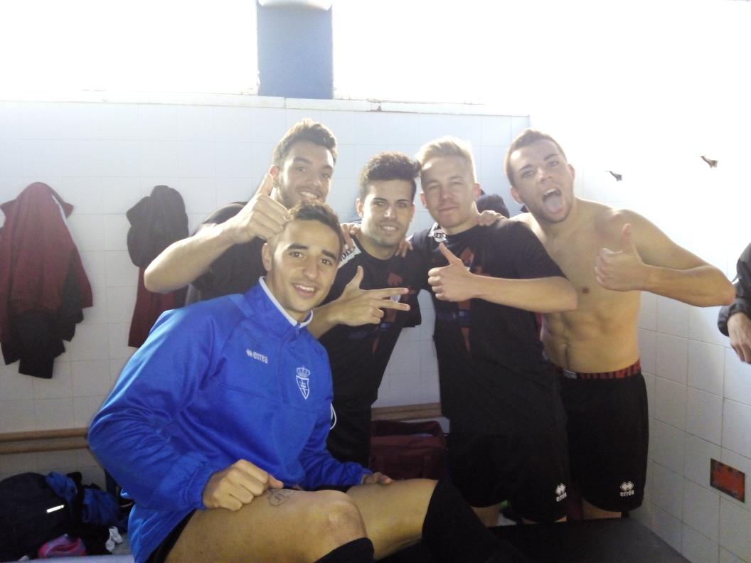 DavidGre7's tweet photo. 0-3 en el campo del lega.. MAAAAAAL! @jandrobravo4 @pepefg2 @c10gallardo y gitano! http://t.co/Bm75ORxeGx