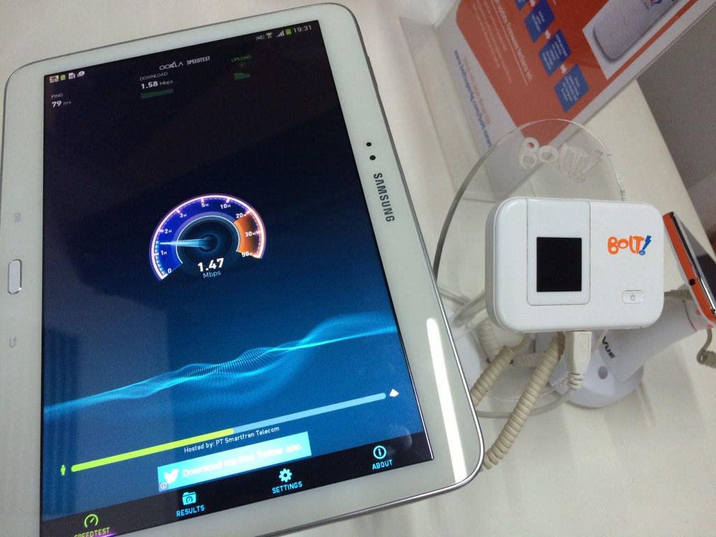 damasr's tweet photo. Look look!! ... Bahkan di counter bolt kemvill aja speed ngga sampe 2Mbps .. @BOLTSUPER4G @BOLTCare http://t.co/3KHj16t72r