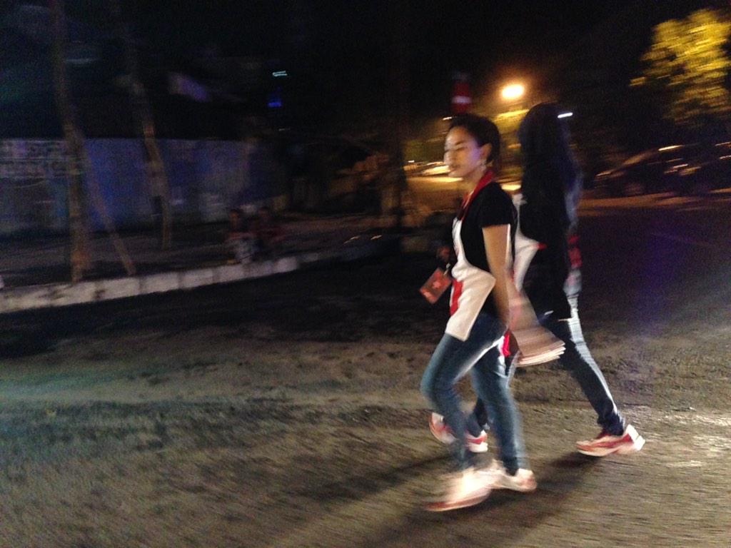 lari-lari sehat pake celemek sambil nyusun sandwich keren kaaan <a href="/eventsurabaya/">Event Surabaya</a> @EBSFM