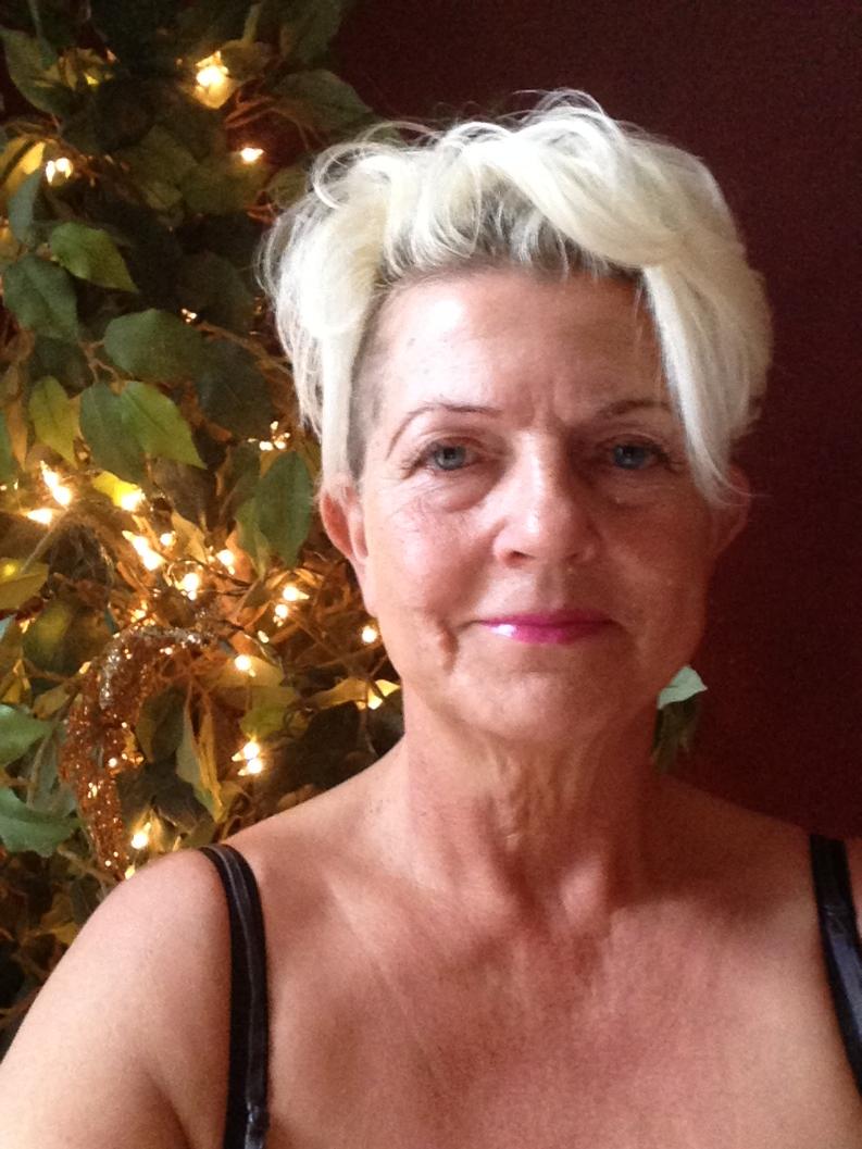 Faithsplace's tweet image. Happy Birthday JESUS 
#jesusIsReason #loveFromTexas
#loveToElimLianelli