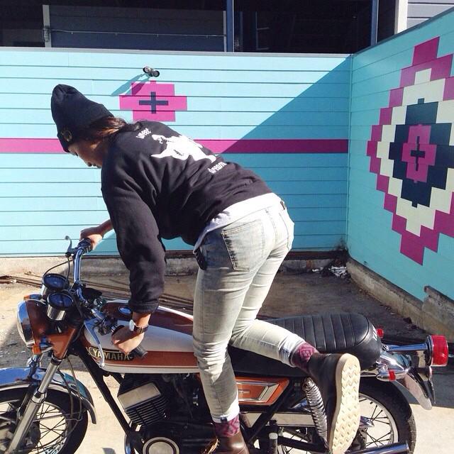 StanceMuse's tweet photo. How we kick it @wearehotrides @chillmami #howwekickit #theuncommonthread http://t.co/1uZASKFO6w