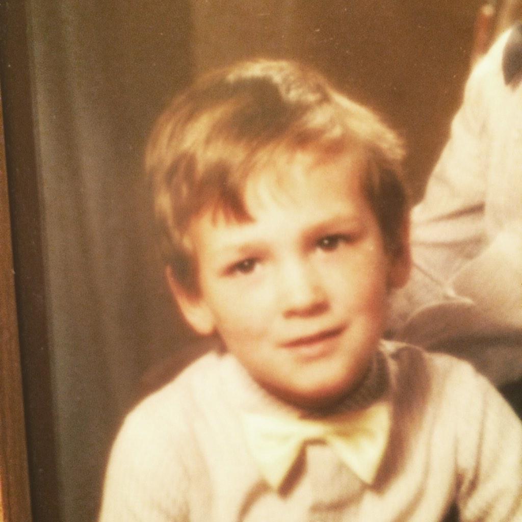 Solid shirt tie combination even back then