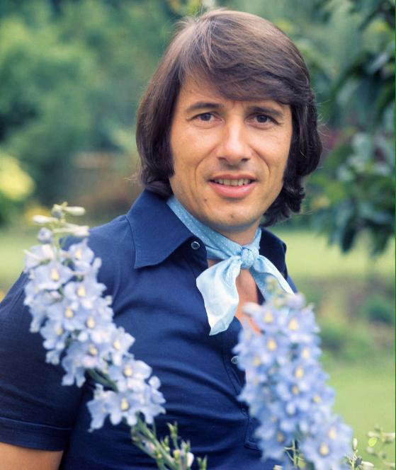 BILD's tweet photo. Der große Udo Jürgens - sein Leben in Bildern: http://t.co/ezbwJGB45w http://t.co/HVkYn5ynQr
