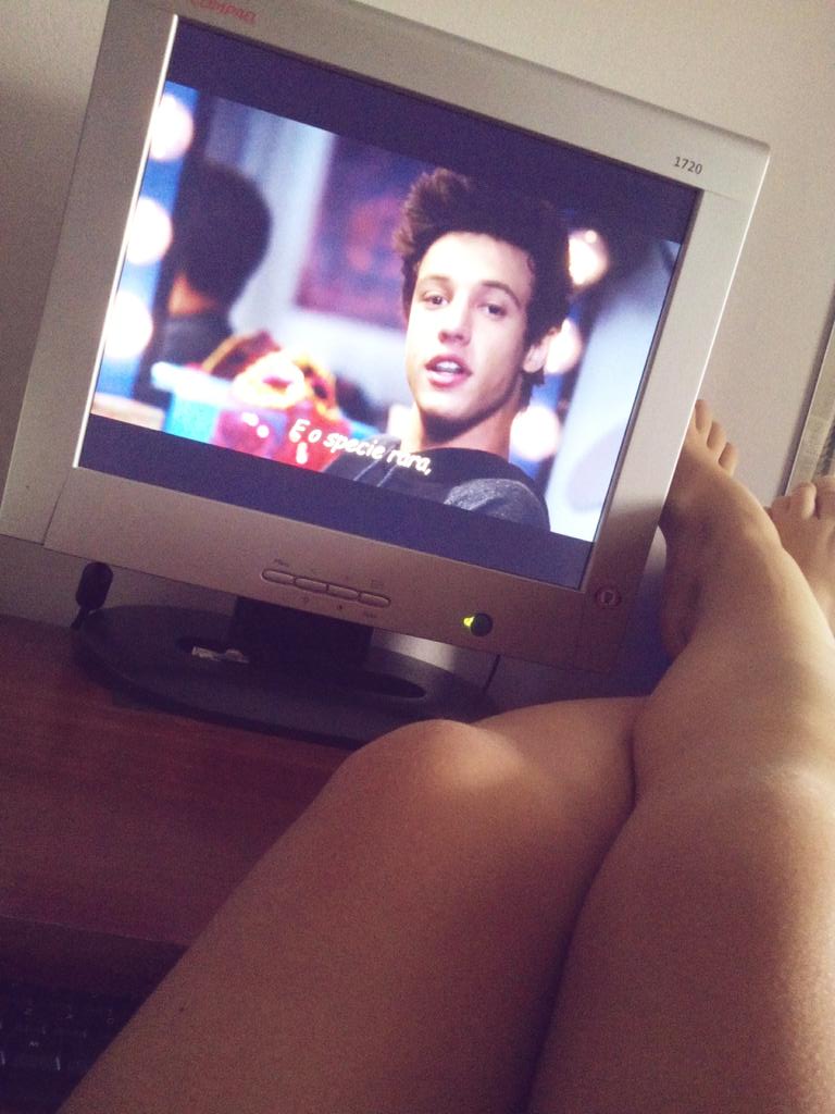 DeeaKidrauhl's tweet photo. EXPELLED MOVIE β₯ Damn, i really like this movie i swear @expelledmovie @camerondallas #WatchExpelledWithUs http://t.co/E2W1RjUyOL
