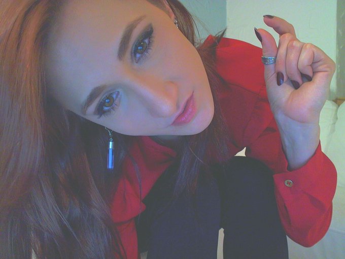 a still from 1 of 7 webcam sessions just now, "But it's so small? How did you find a chastity device<a href="/tag/princess"class="tags"><span>#princess</span></a>