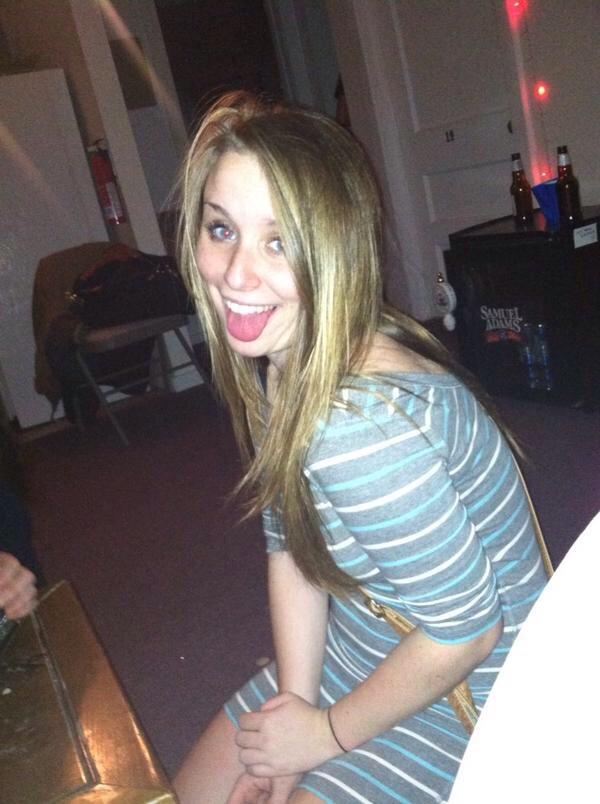 Taco_Ell's tweet photo. Happy 22nd to my crazy bff scooby @breeeezy_brii !!!👅😊🌟🏀👨🎉🍺 #LOVEYA #shecollectssticks #androcks #crowwhisperer #sal http://t.co/uu3M00ZMGk