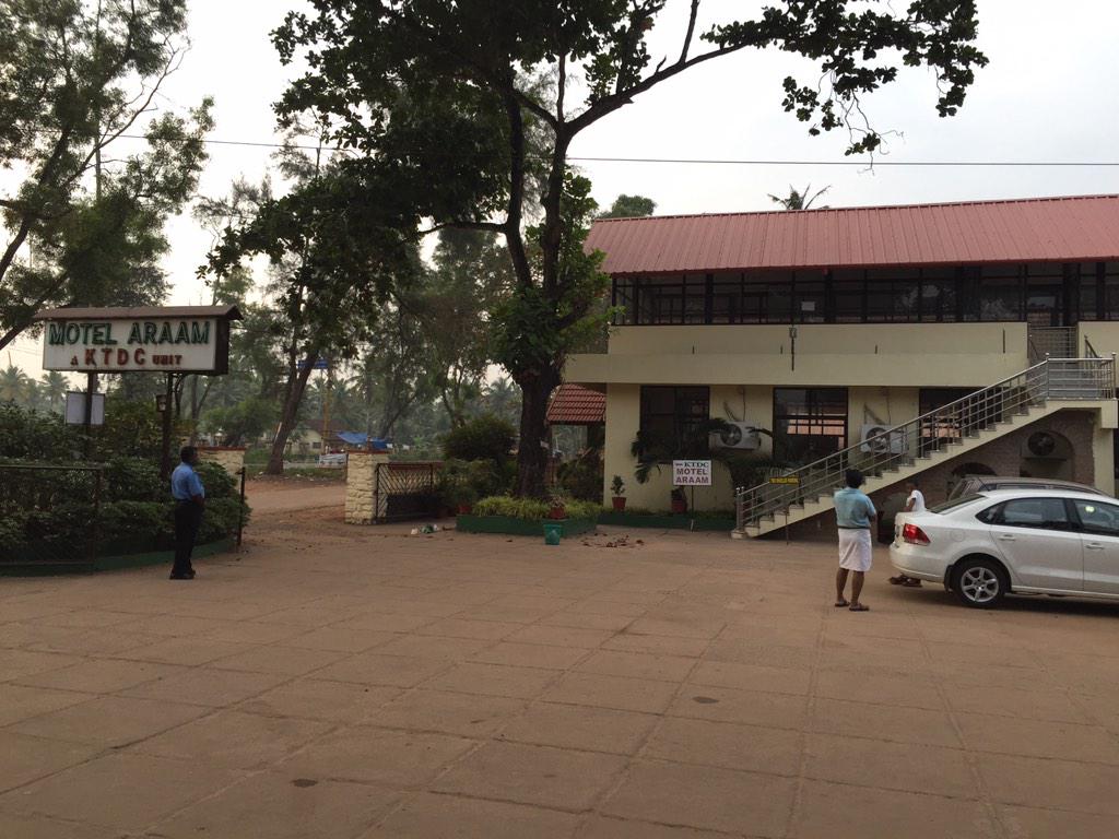 grider's tweet image. Pit stop en route Cochin from Trivandrum. Hotel Aaram. This has been our pit stop for the past 15 years!