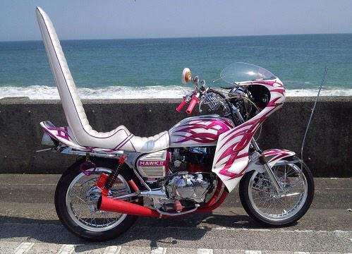 ヤンキー辞典 Pa Twitter ヤンキー辞典no バブ ホーク これもまたまたヤンキーに人気な車両 バブ とはcb400tホーク Cb400n Cb250tホークなどを示す 2気筒で 排気音がバブバブ聞こえるからバブと呼ばれる そのため 音の評価は悪い Http T Co Eyfamwnfm2 ヤンキー辞典 Pa Twitter ヤンキー辞典no バブ ホーク これもまたまたヤンキーに人気な車両 バブ とはcb400tホーク Cb400n Cb250tホークなどを示す 2気筒で 排気音がバブバブ聞こえるからバブと呼ばれる そのため 音の評価は悪い Http T Co Eyfamwnfm2