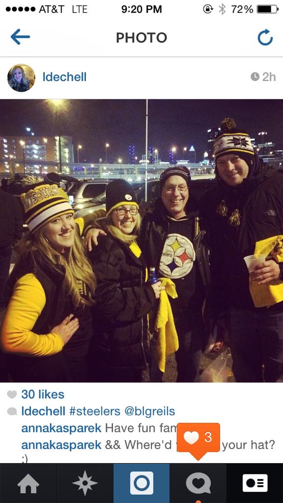 Ldechell's tweet photo. The Fam #steelerscoreboard http://t.co/uskDrIlDCV
