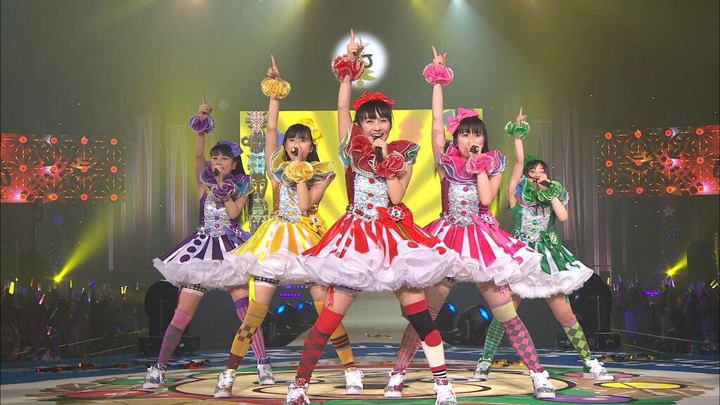 mononof00565022's tweet photo. もうすぐ1年が終わります。ってことで1年を振り返りももクロに元気もらった人勇気もらった人明日への活力になった人ライブ行った人とにかくお世話になった！っていう人全員RT http://t.co/B3GINab8m9