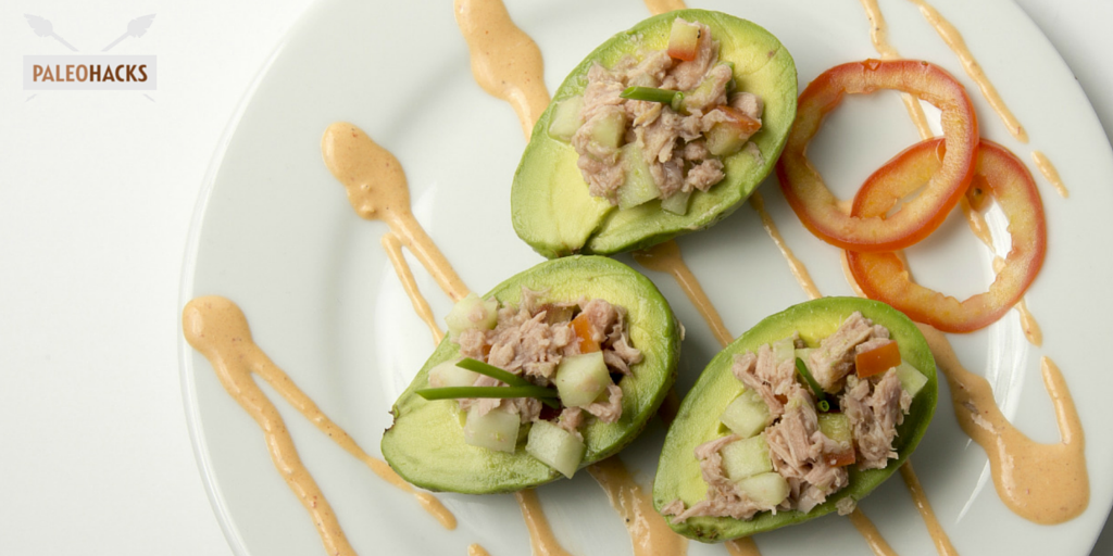 This is a perfect lunch or snack! Have you ever had tuna with avocado? paleo.co/tunaavoboats