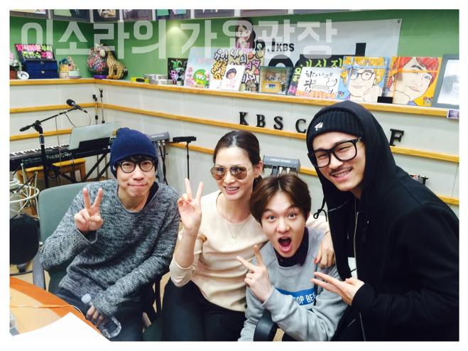 오늘의 스페셜싱어... 아듀특집으로 가요광장이 가장 사랑하는 게스트들 모셨어요! 짙은+울랄라세션 명훈+비투비 창섭! 아직 끝나지 않은 라이브 들으러 놀러오세요:)