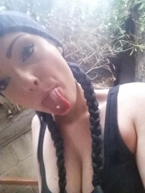 Random Sunday selfie http://t.co/PbHVmNydNB<a href="/tag/glassporn"class="tags"><span>#glassporn</span></a>