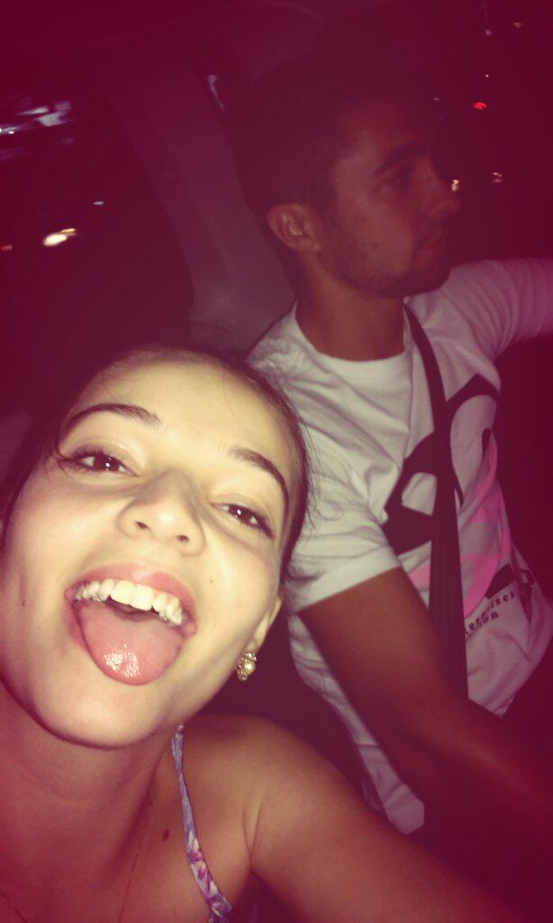 Milena_m31's tweet photo. #Amor #shopping #TeAmo @RikeLongo http://t.co/atnGAs82a1