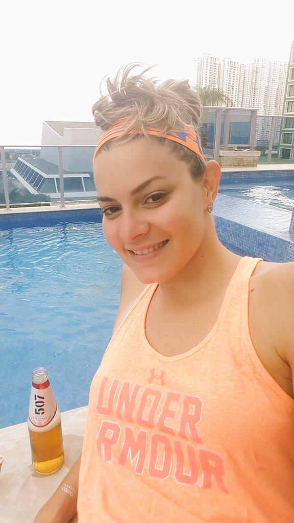 Monica10Franco's tweet photo. Calentando motores....#ready #regencyparty #sundayfunday @michellempuga @EnisSugel http://t.co/pPiRweW7o9