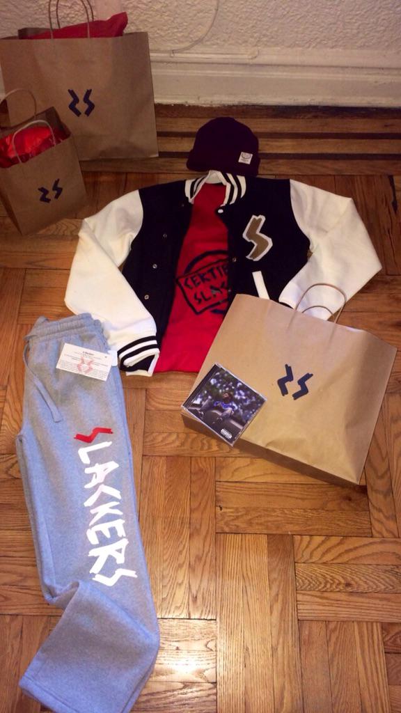 Slackersm4's tweet image. 2things that's a MUST this Holiday season #slackerwear and that @JColeNC album #supportblackownedbusiness follow us!!