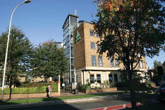 YHA England & Wales tweet media