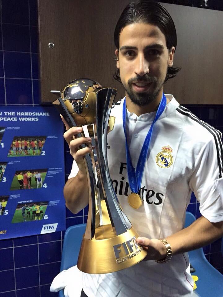 TerritorioRM's tweet photo. Khedira, campeón del mundo con la Selección Alemana y con el Real Madrid #GRANDE http://t.co/qRYpMjX6uL