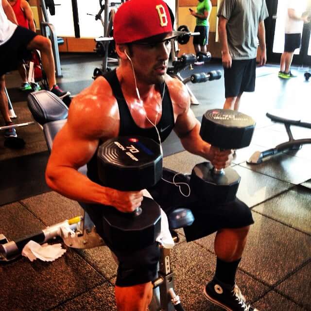 Fit_Nation_Army's tweet photo. Rock a picture of yourself and tag #FitNationArmy for a RT! http://t.co/JlgboQRZeM