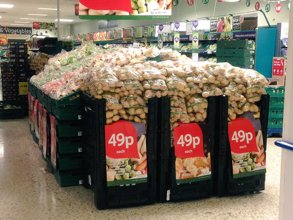 <a href="/martintsmith/">Martin Smith</a> <a href="/ESaulino/">Espagírio Saulino</a> <a href="/elmer_craig/">Craig Elmer</a> @tesco_2941 <a href="/G17Future3/">Neil Davis</a>