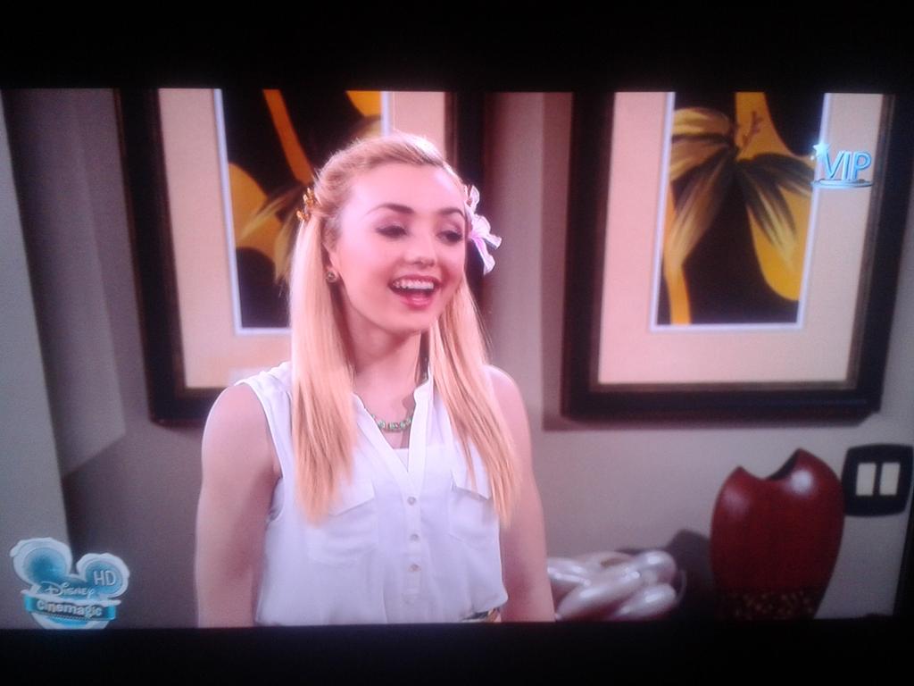 RuthLopez98_'s tweet image. "Jessie's Aloha-holidays with Parker and Joey" @PeytonList @DebbyRyan #EmmaRoss #JessiePrescott