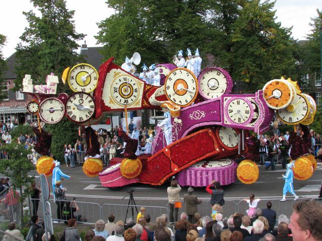 De fanfare van honger en dorst- Oud Dommelen 2007
Valkenswaard
Paradeprijs
2e prijs
427 punten