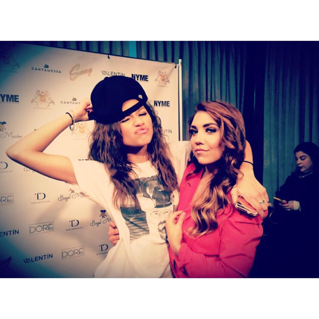 JennaJohnson's tweet photo. My sista from another mista @Zendaya http://t.co/zkgDxCPIwy