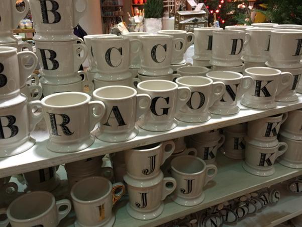 Anthropologie win... <a href="/tweetgrubes/">Michael Gruber</a>