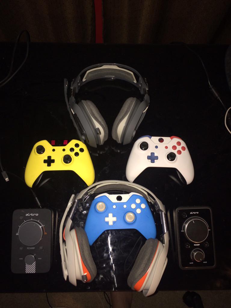 HugsLH's tweet image. Christmas giveaway.
RT and follow to enter.
Winner gets to pick 1 item.
Goodluck.
Ends on Christmas.