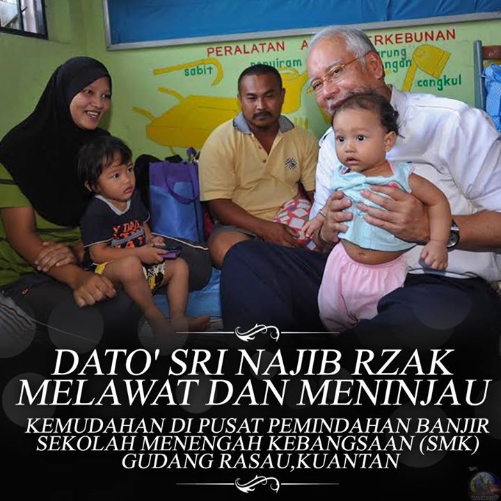 PM <a href="/NajibRazak/">Mohd Najib Tun Razak</a> melawat &amp; meninjau kemudahan di pusat pemindahan banjir di Kuantan. <a href="/chikahmad1921/">chikahmad</a> <a href="/huan2u/">Parti Cinta Malaysia</a> <a href="/spk5447/">K. Praba ~ SPK5447 ~</a>