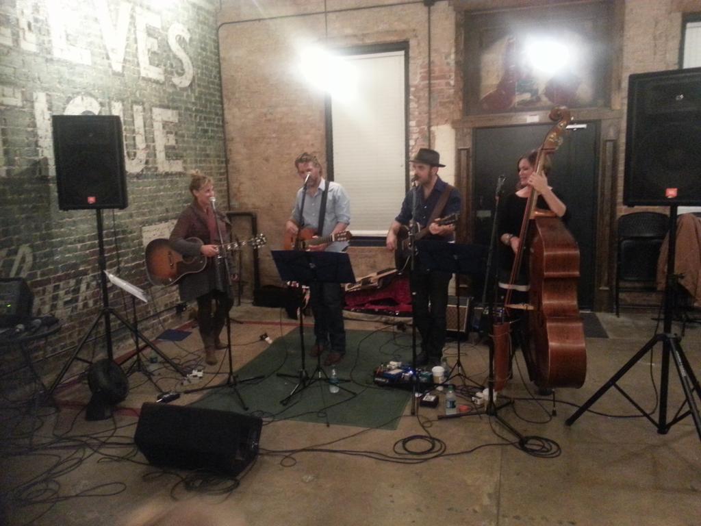 StandpipeCoffee's tweet photo. Start your holiday off right! December Songs is happening right now! #ComeOnDown http://t.co/j3Ul8Oo0Jk