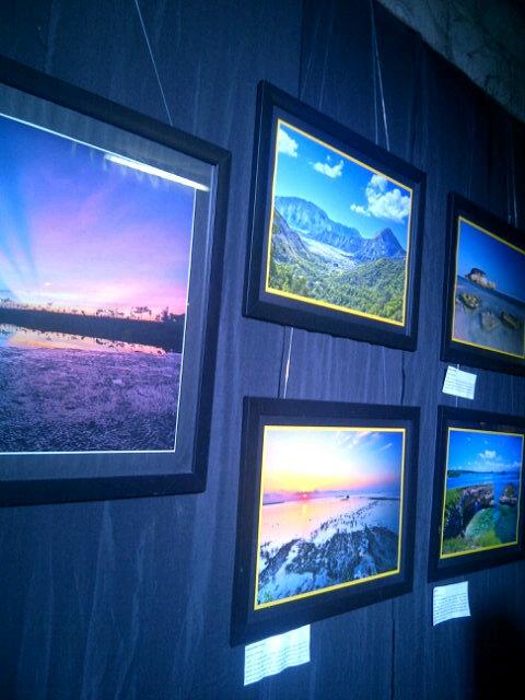 Terlihat foto sembalun dari pusuk yang dipamerkan dalam sebuah acara <a href="/sasakday/">SASAK DAY</a> jogjakarta