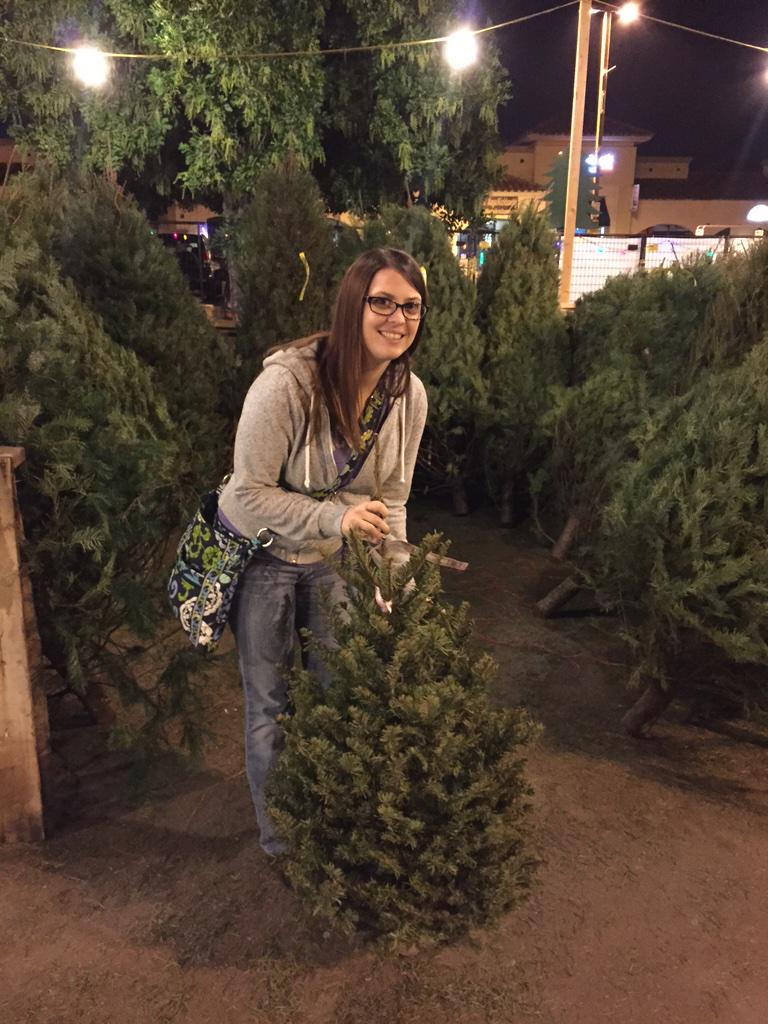 RyanPastorino's tweet image. They have Ashley-size trees!! #sold #charliebrowntree
