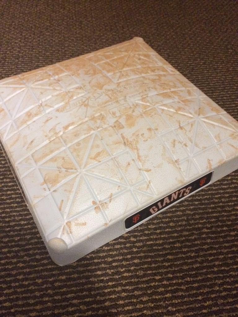 SFGiants's tweet photo. Congrats @Josh_MRodriguez, winner of today's #12DaysofSFG RT to win contest. @SFGAuthentics #SFGiants http://t.co/EQ3fvqd7KV