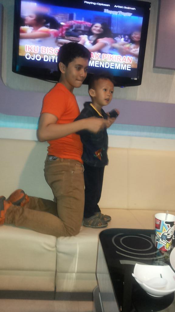 Toyen Ajil On Twitter Yesterday At Happy Puppy Kelapa Gading