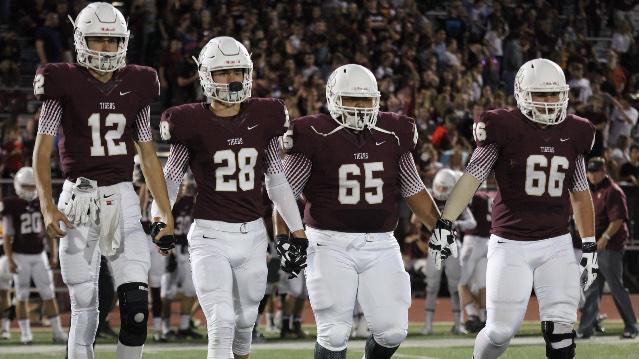 BestHsUniforms's tweet photo. Dripping Springs High School (TX) http://t.co/aV9e5cnid1