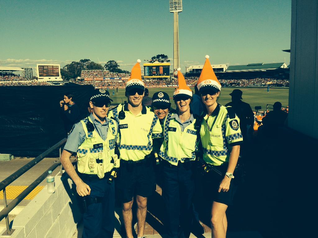 PerthPol's tweet photo. Perth Local Policing Team 6 working at the WACA and supporting our local team!#PerthLPT6 #perthscorchers http://t.co/hqrcxkfSgZ