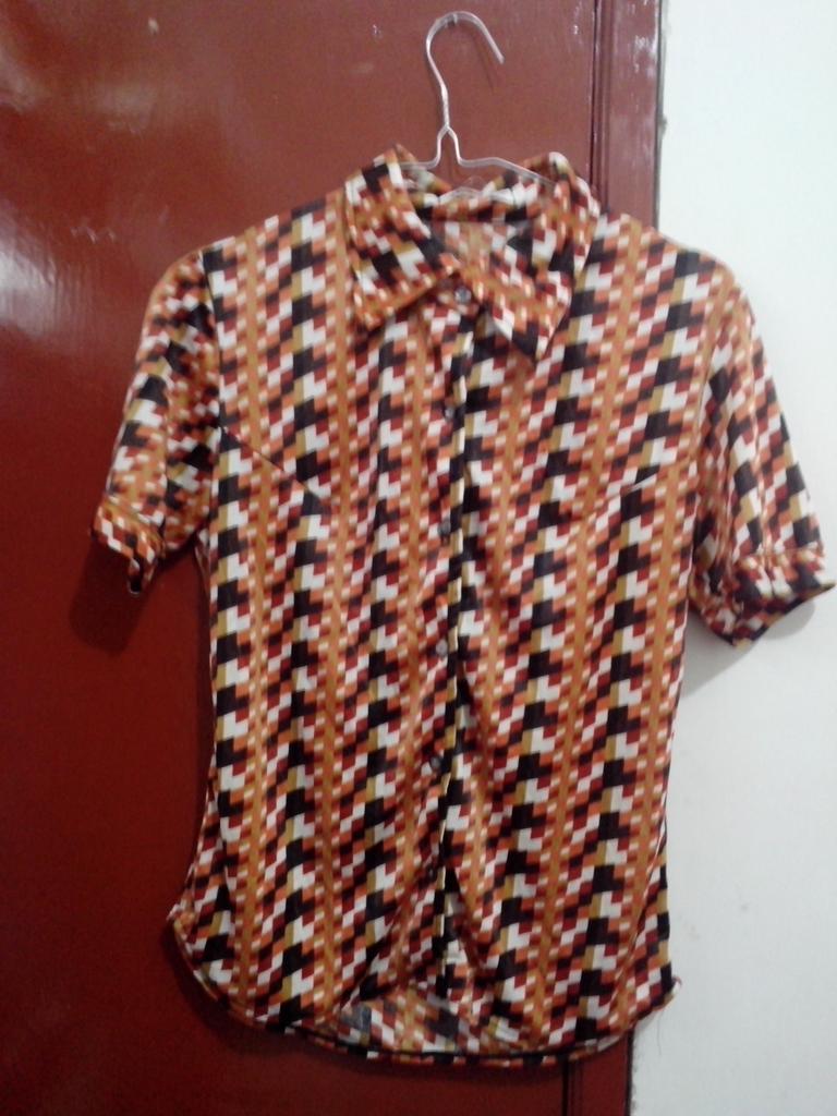 KenKayShop's tweet photo. kemeja vintage size S fit to M Rp. 10rb minat invite 7ea838d8 http://t.co/7AEpeg50Nx