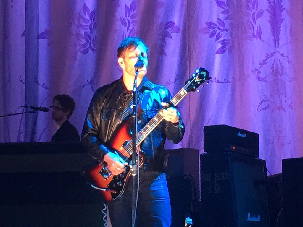 ashtonaldridge's tweet photo. The Black Keys were amazing live! #TurnBlueTour http://t.co/6Rv3Cohogl