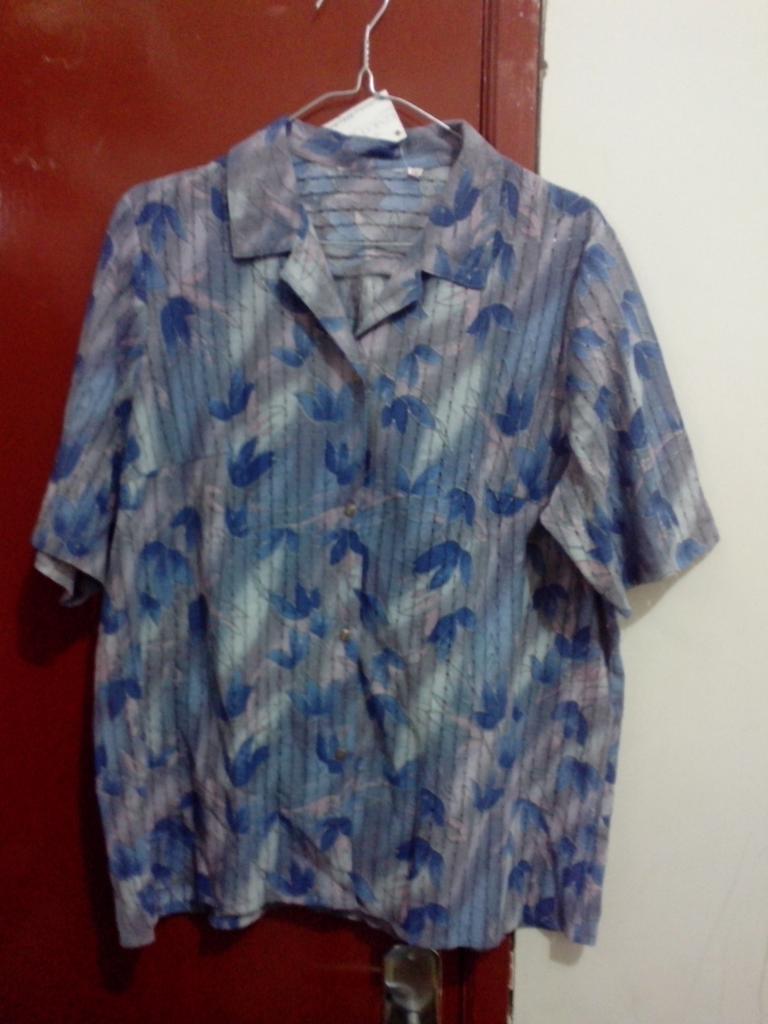KenKayShop's tweet photo. kemeja vintage size M fit to L Rp. 8rb minat invite 7ea838d8 @FlohmarktFest @gs_mhyrtus @_PeriKecil_ @JogjaToday http://t.co/NYTwt4huY6