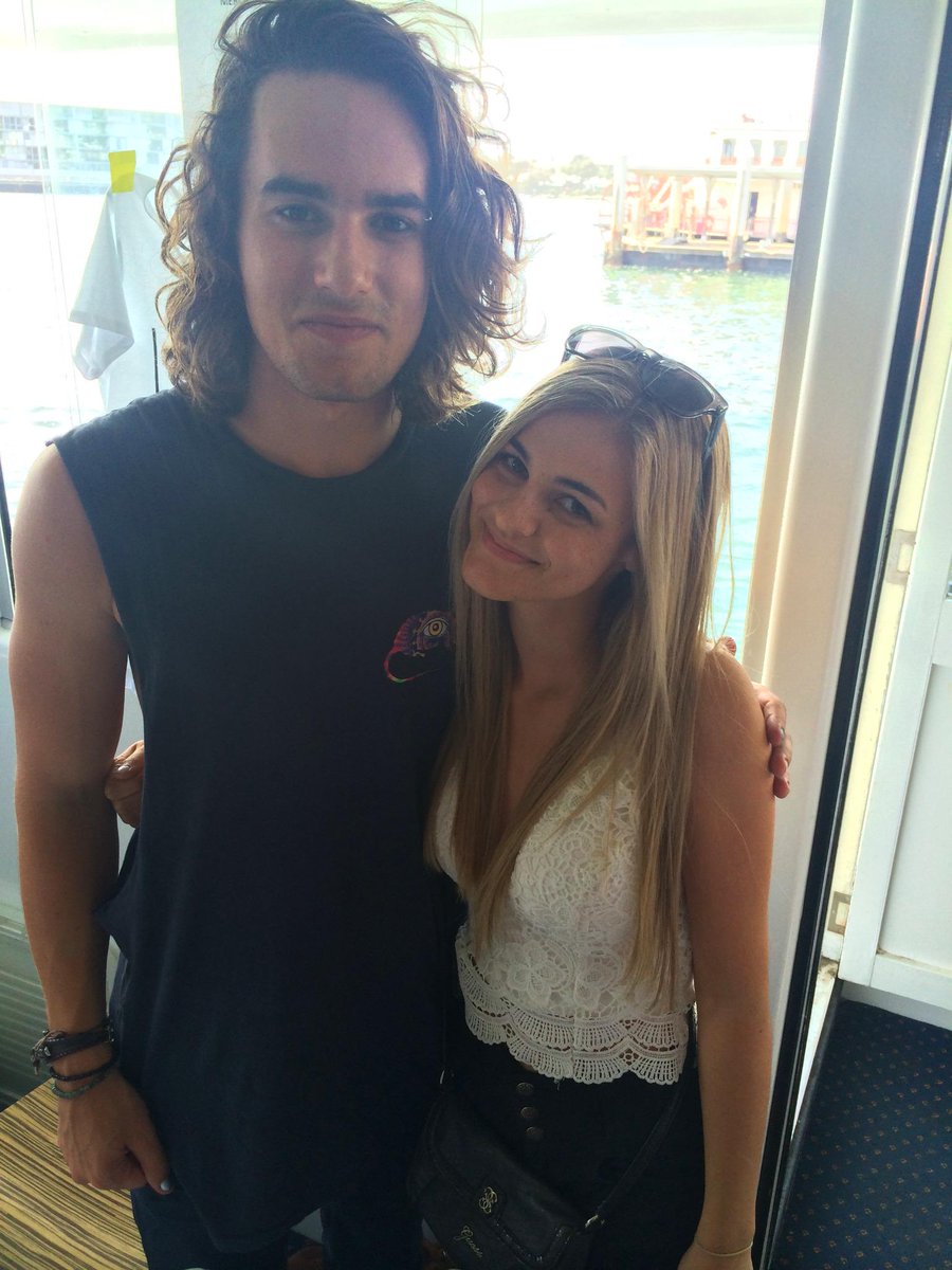 alllycat_'s tweet photo. @LittleSea Thanks for a great day today guys :) :) #LittleSeaBoatParty #whereisleighton http://t.co/LHNOS8eeiA
