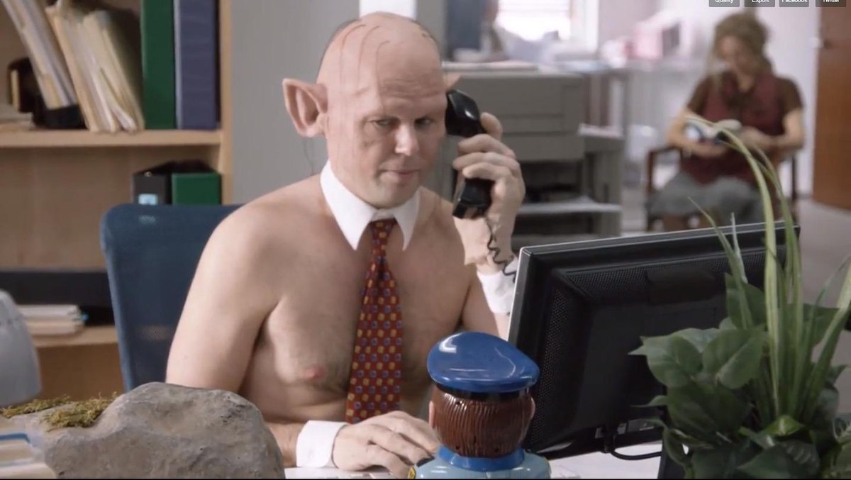 zanews's tweet photo. An improbable yet brilliant mashup of The Hobbit and The Office http://t.co/W0RTZoBklm #SNL http://t.co/ywD42lTmnP