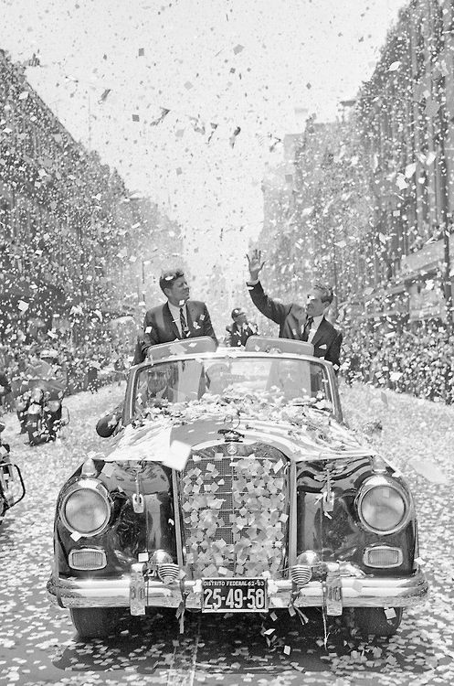 HistoryInPics's tweet photo. JFK http://t.co/7pnCMgLcCZ