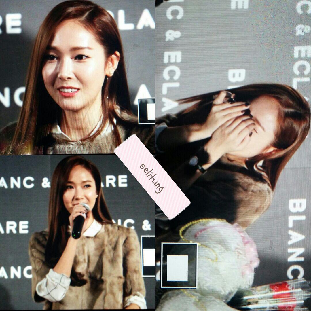 [PIC][22-12-2014]Jessica tham dự buổi fansign cho "BLANC&ECLARE" chi nhánh Seoul, Hàn Quốc vào chiều nay B5ciJkdCIAAgA7r