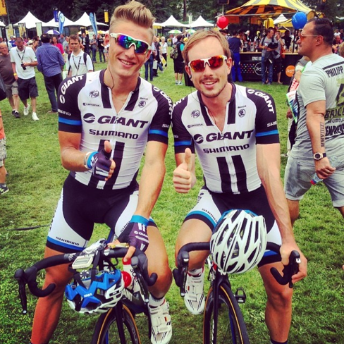 LeTour's tweet photo. RT pour voter pour @marcelkittel & @johndegenkolb / RT to vote for @marcelkittel & @johndegenkolb #TDF2014AWARDS-Swag http://t.co/zj0qXiz8Cu