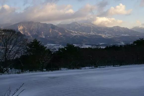 takaakibasebal1's tweet photo. 阿蘇はこんな感じらしい
綺麗！ http://t.co/j2Sa1H9tJZ